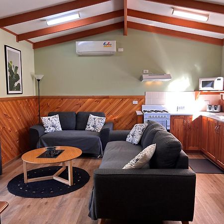 Millicent Lakeside Caravan Park Hotel Ngoại thất bức ảnh