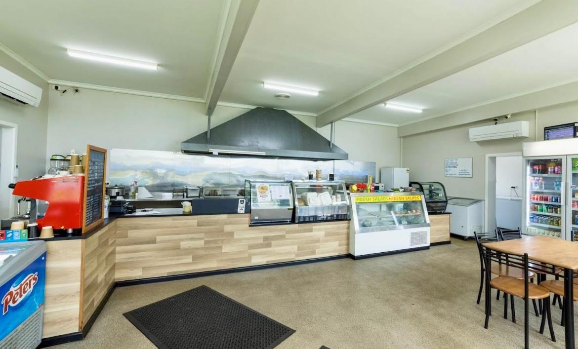 Millicent Lakeside Caravan Park Hotel Ngoại thất bức ảnh