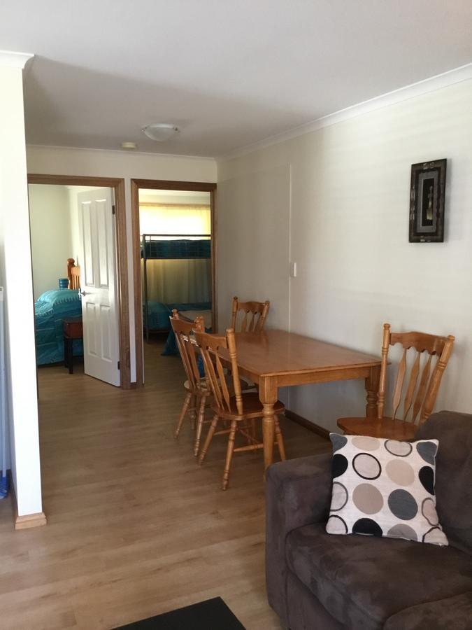 Millicent Lakeside Caravan Park Hotel Ngoại thất bức ảnh